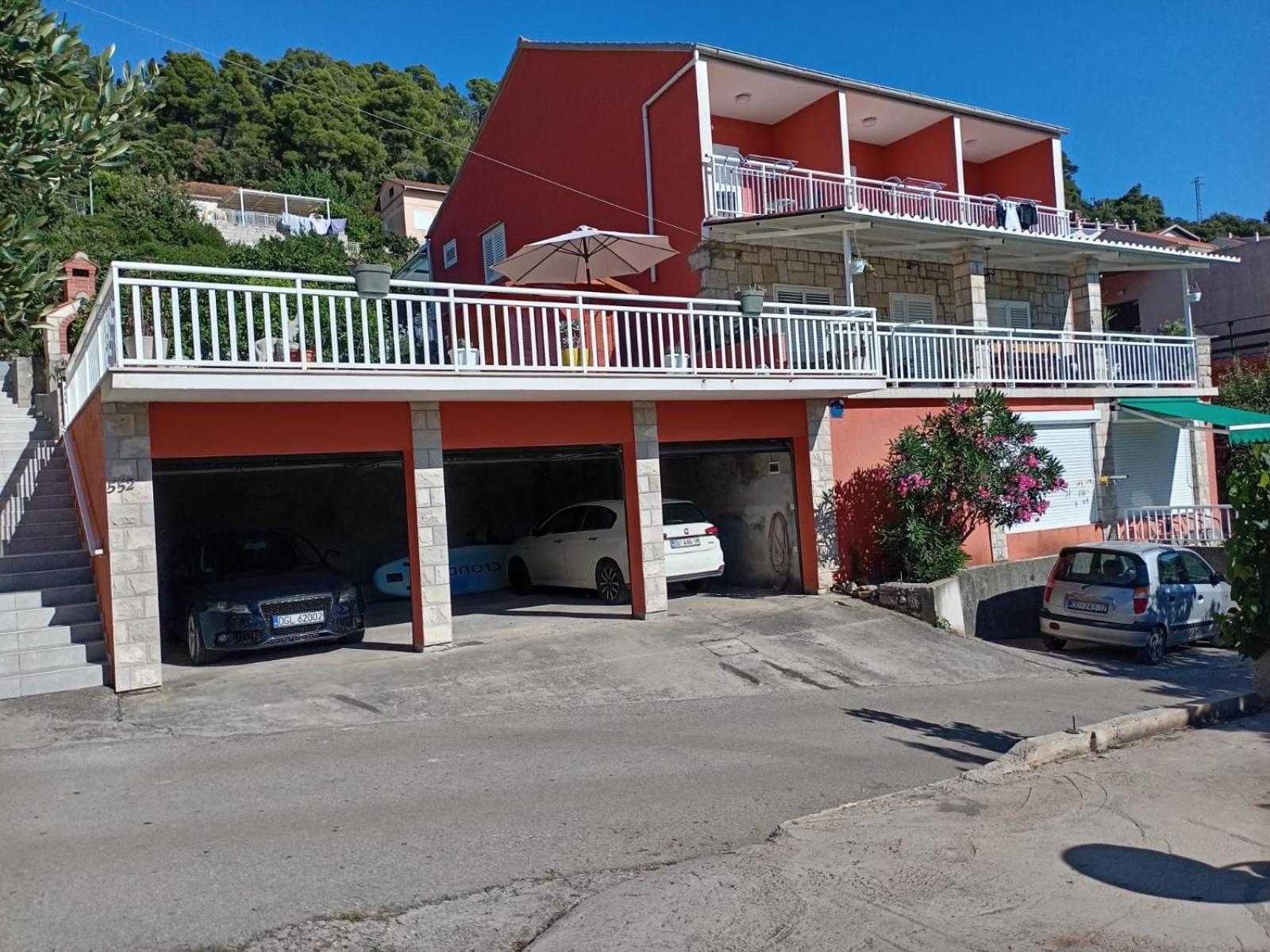 Bleus Apartments Brna Exterior photo